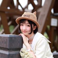 珍惜像金这样的词，很少赞美黄道带