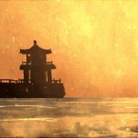 2022流行升高的灰色和明亮的黄色鼓