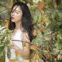 三诞生的兄弟们不缺钱，注意勤奋，花钱，而不是大手