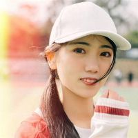 我在观察,与这些星座男人掌握着爱和幸福