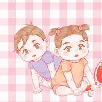 在第一个月的第一天，当宝宝出生时，出生是好的。