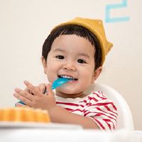 2022年虎年山谷岁月男孩八个平大拖我们简单的氛围