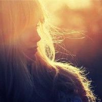 十二年生肖中的红黄色蓝色三种颜色应该对应于哪种黄道带