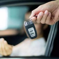 永远不要把车带到你自己的朋友的星座