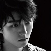 我喜欢和别人相处，我不喜欢踢我的心！