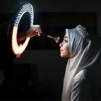 梦想自己的化妆是什么意思？