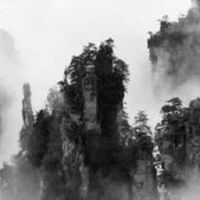 三条婚姻线中间较深长 婚姻线很长婚姻牢固稳妥