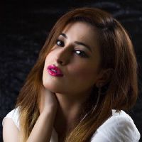 哪个contectelors在自己的要求中非常高，但也很苛刻