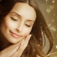 还有什么意思代表女性腰部附近的女人?