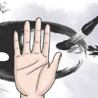 双手断掌纹的女人命运好 勇往直前事业稳定