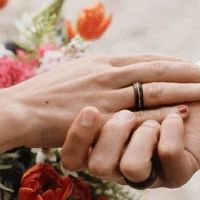 新娘的亲妹妹是不是不能送亲 姐姐结婚妹妹应该送亲