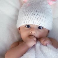 2022年，出生，出生，诞生的Tirace的名称，令人印象深刻