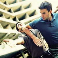 做梦是好是坏，对别人被殴打