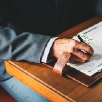 1993年属鸡哪个方向好?