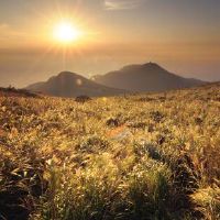 阳台对阳台这样的房间布局好不好 提升风水建议