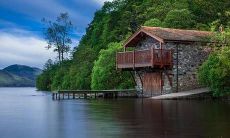 腊月二十四日生女孩的财富运势发展在未来的一段时间内将如何变化?