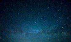 探讨2020年农历八月二十七出生的宝宝的性格特点与命运走向是否受到生肖、星座等因素的影响?