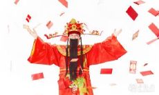 在2023年,作为属鸡的人们买彩票是否有中奖的可能性?另外,根据手机尾号的不同数字,属鸡的人该选择哪一种最有利?