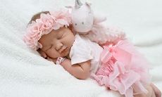 八字头偏旁部首的字汇总 - 包含精选的带八字头字组成的名字