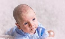 如何取2023年八月初一出生五行缺土男孩女孩的名字?