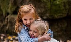 如何为属兔女孩子选择上等命的出生时辰并起一个合适的名字?