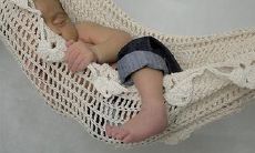 据风水学,睡觉时应该将头朝向哪个方向?哪个睡姿朝向最有利?