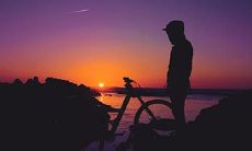 细思极恐!认识这位隐形的富婆属相女,她不仅拥有低调的财富命,还被称为神秘的富豪痣相持有者!