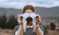 女性做梦中逃跑躲藏，需要注意哪些象征意义以及潜在心理原因？