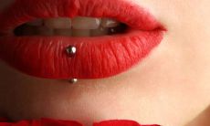 在梦中失去牙齿的女人：发生了积极变化的暗示，是否可以与亲友分享这个好兆头？