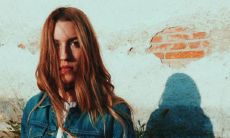 女性做梦时梦见头发掉落，暗示着什么重大征兆？