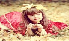 2023年出生的属兔女孩姓吴,选择名字时宜注意字形、音韵及寓意等因素