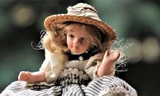 床上绝对不应该放置娃娃!揭秘床上的禁忌之一,你可能忽略的床的安全隐患!