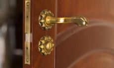 宿舍床位是否面向门口会影响睡眠品质?选择床位须知的讲究与考量