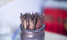 风水大师分享:床靠近飘窗是否有利?床的最佳摆放位置及风水布局攻略解析