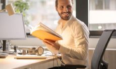 属马的人适合从事哪个行业?选择哪种职业最具优势?