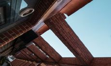 在梦中被追赶但未被追上，这意味着什么？探究梦境中被追逐的含义和可能的预兆