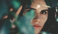 观察家中的征兆,预示着即将有来自社会高层的重要人物到访,同时警示着拥有痣相的人有成为成功人士的潜质