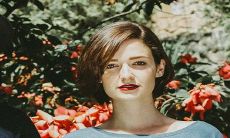 哪个生肖最适合与兔女搭配?属马男与兔女的匹配程度绝佳,堪称完美姻缘!