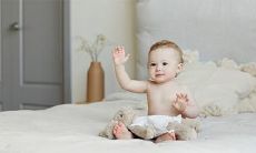 在五行学说的基础上,针对2023年二月廿六出生的男女宝宝,寻找不同寓意以缺乏金火元素为特征的优美取名方案