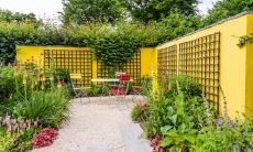 福人葬福地,地养百花盛开,是吉是凶?如何解读?