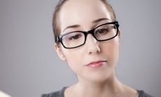 女性颧骨先天很高可能导致寿命缩短：了解面相学的迹象！