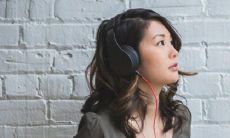 借助女人鞋拔子脸特征解读面相学：深入探究鞋拔子脸人的命运如何？