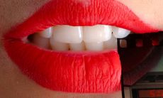 一些的标题:掉了许多牙齿并吐出一把,这是什么梦境预示和象征?