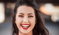 详解女性右侧胸部痣相意义：揭秘右胸有痣女性命运与性格特征