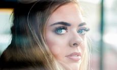 女性在丈夫眼中受宠若惊的痣——揭示良好婚姻的痣相分析