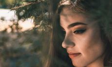 女性鼻梁上有痣是否具有良好命运的象征意义?