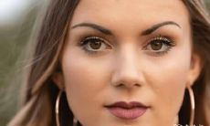 眉头皱纹:揭示眉头有皱纹的人的个性特征及其影响因素