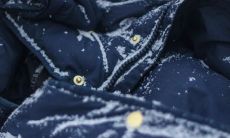 十字路口扔衣服破灾转运的民间风水传统：探究其起源、意义与实践技巧