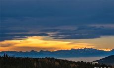 晚上拖地时,是否会招惹恼怒的鬼怪?哪些物品会引来超自然的存在?