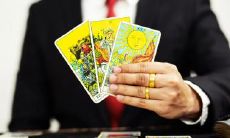 手相中的井字纹:财富和好运的象征?您手掌中的井字纹意味着什么?